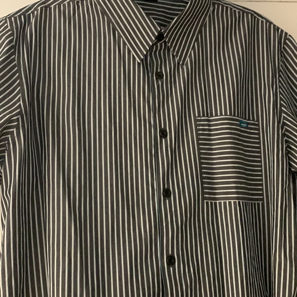 Oakley mens shirt size XL short sleeve button up - Picture 4 of 5